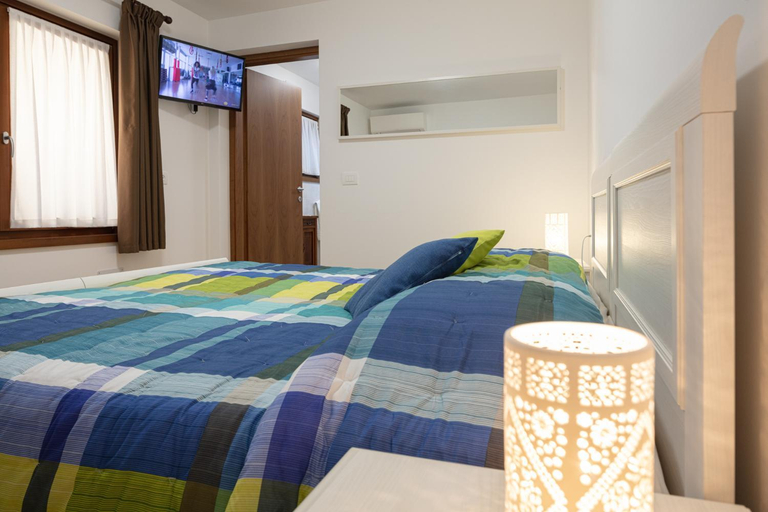 Bedroom 13