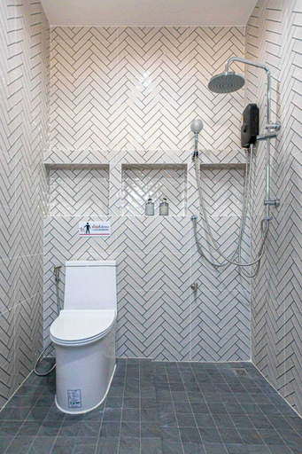 Bathroom 3, LidaPoolVilla ChiangMai, San Sai