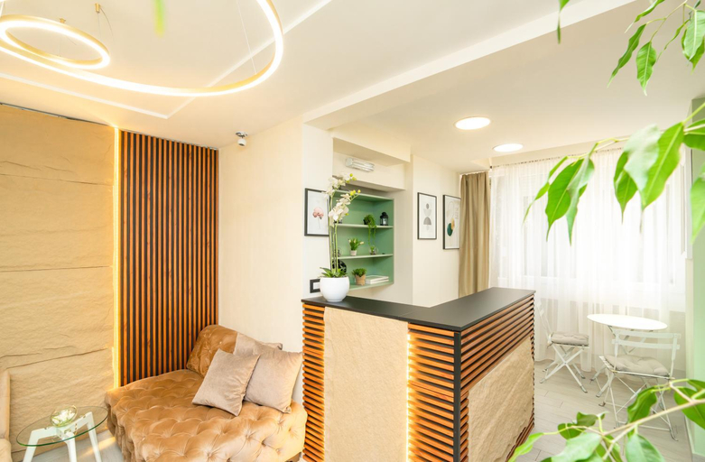 Public Area 2, 7 Hills Rooms