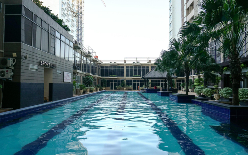 Sport & Beauty 3, Comfortable and Simply 1BR Apartment Centro City By Travelio, West Jakarta