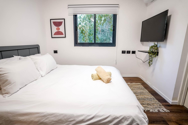 Bedroom, וילה רוני בריכה מחוממת Villa Roni Heated pool