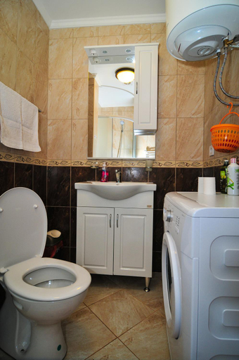 Bathroom 3, Apartment Elena