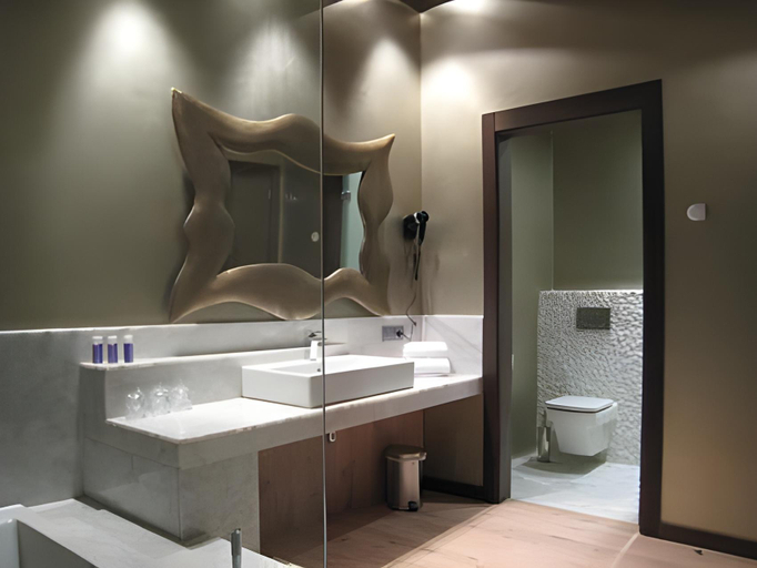 Bathroom 3, Dolcet L´Hotel, Lleida