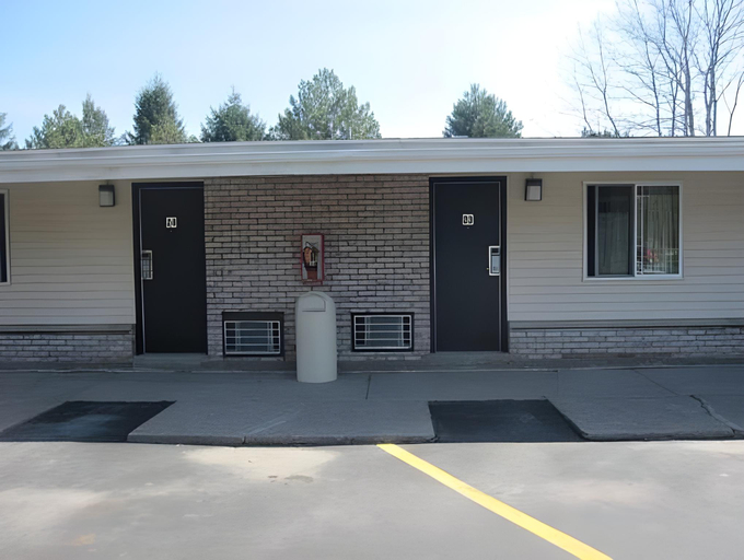 Others 5, Budget Inn Fairport, Monroe