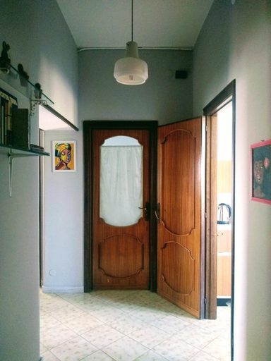 Others 5, Casa Lumaki, Catania