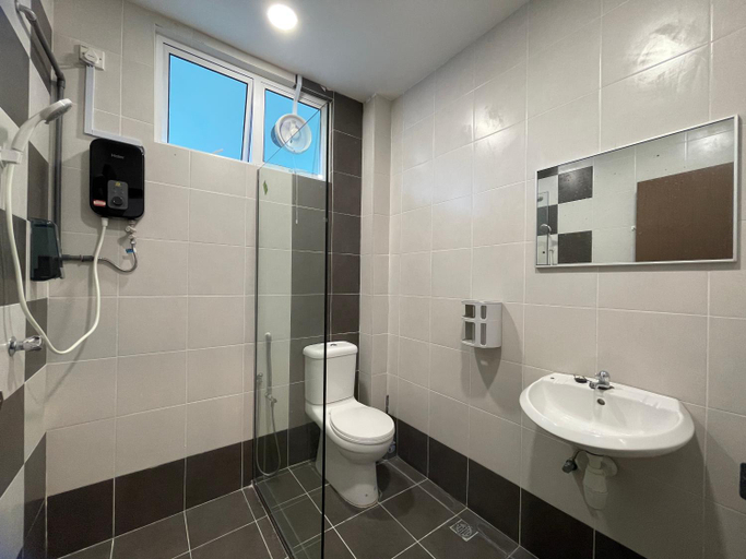 Bathroom 24