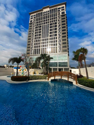 The Excelsior Hotel, Las Piñas