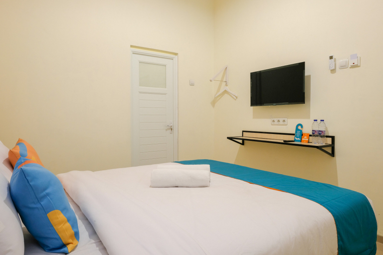 Bedroom 2, Sans Hotel Beskalan Malioboro, Yogyakarta
