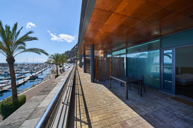Others 4, Marina Rooms, Calheta