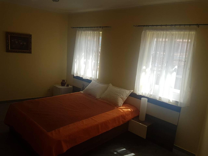 Others 2, Rooms Dana Old Town Budva