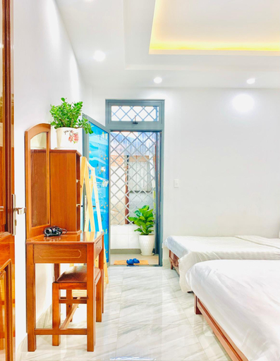 Bedroom 13