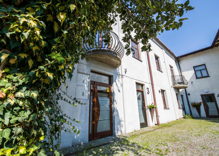Apartamenty na Warszawskiej, Sieradz