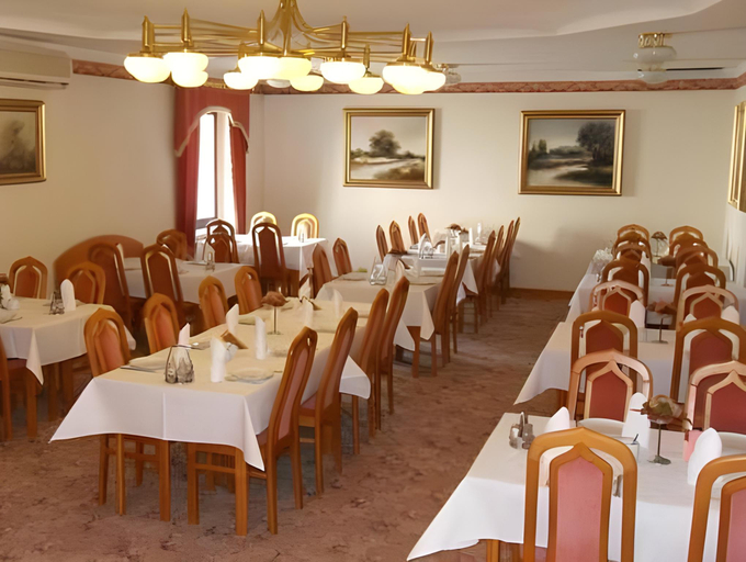 Food & Drinks 4, Palazzo Adler Swarzedz, Poznań