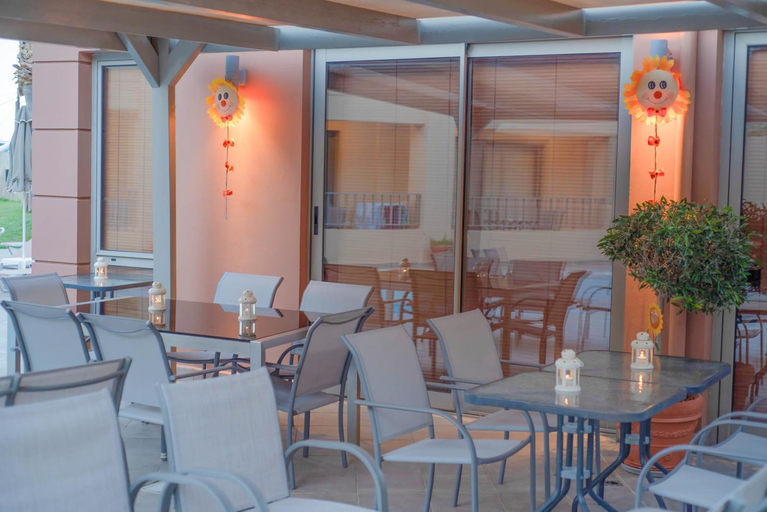Food & Drinks 4, ANATOLI BEACH APARTMENTs LIGARIA, Crete