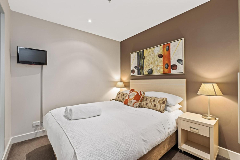 Bedroom 2, Belle Escapes - Glenelg Shores Apartment, Adelaide