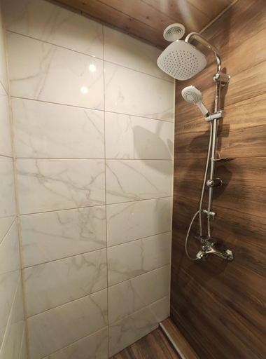 Bathroom 3, Mansarda Kazbegi, Kazbegi