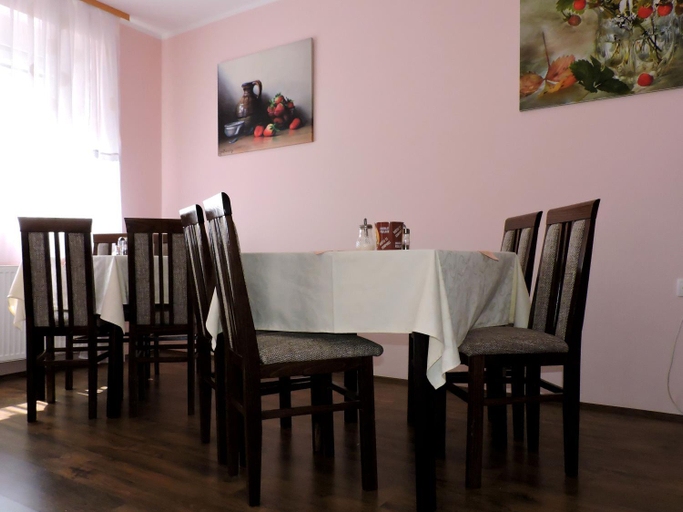 Others 5, B&B Zmajevo Gnezdo 021, Novi Sad