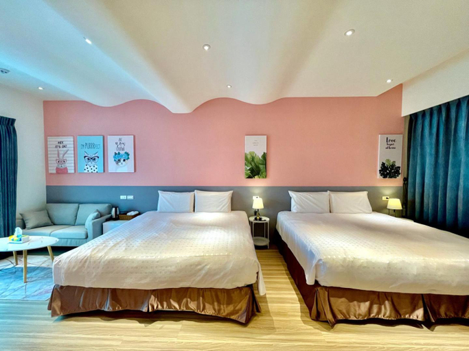 Bedroom 5, Gathering Point Hotel, Yilan
