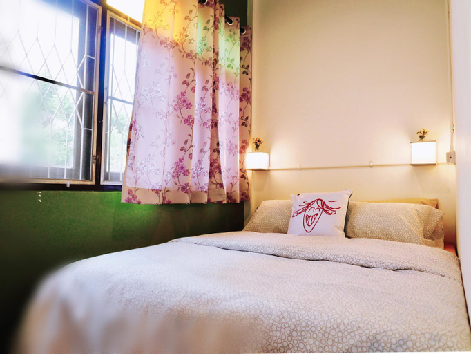 Bedroom 12