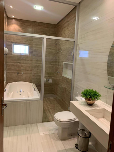Bathroom 2, NERES HOTEL, Xinguara