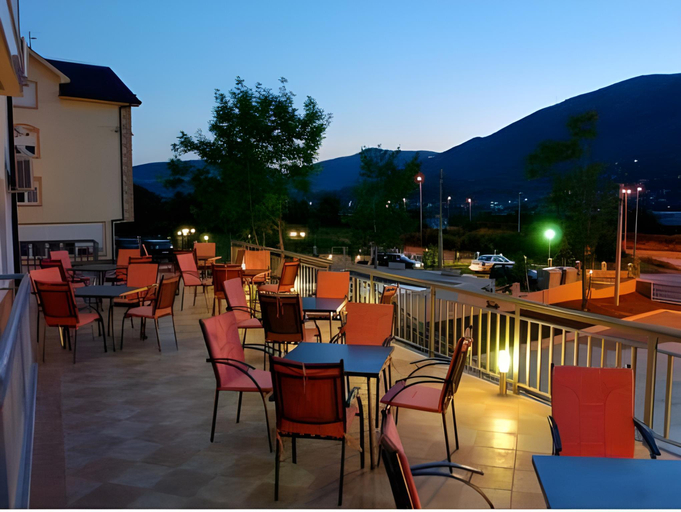 Food & Drinks 5, Hotel Amicus, Herzegovina-Neretva