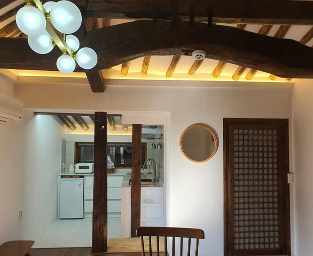 Dining Room 6
