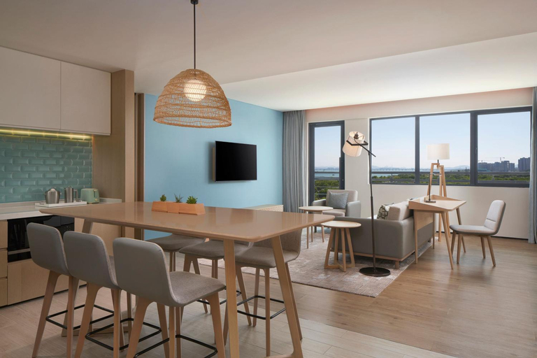 Dining Room 9