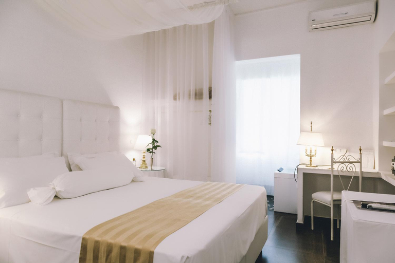 Bedroom 1, Eveline 2 - Piscina Privata o Jacuzzi, Imperia