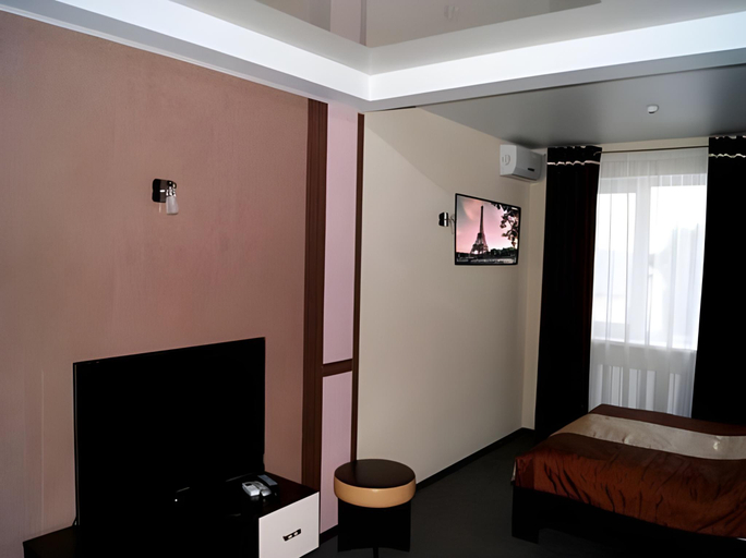 Others 5, Hotel Chaplin, Smolenskiy rayon