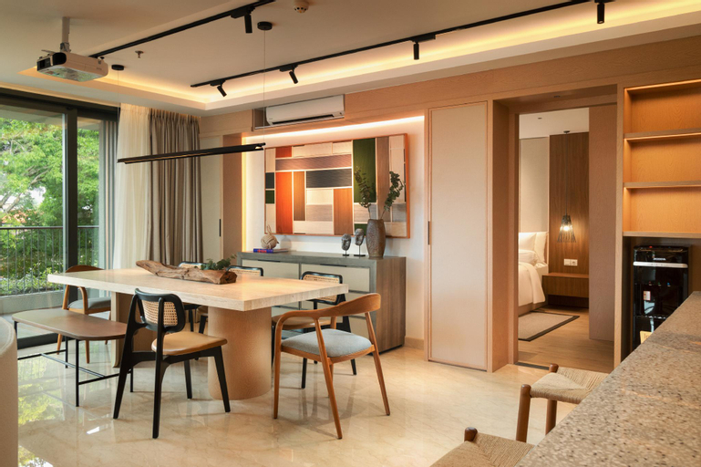 Dining Room 3