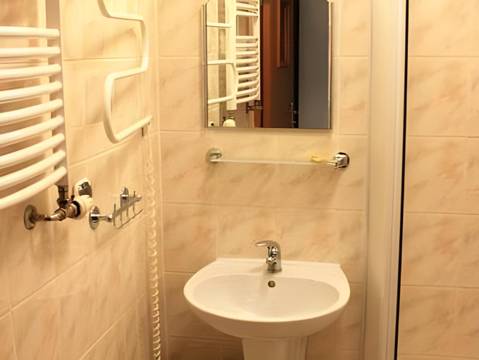 Bathroom 2, Great Polonia Beach & Molo, Puck