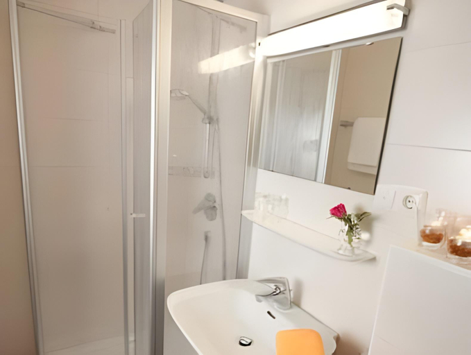 Bathroom, Landhotel Gasthof Schreiner, Freyung-Grafenau