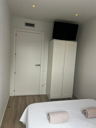Others 4, Confortable habitacion doble - 1, Barcelona