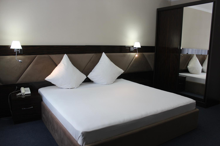 Others 5, Comfortplace, Atyrau