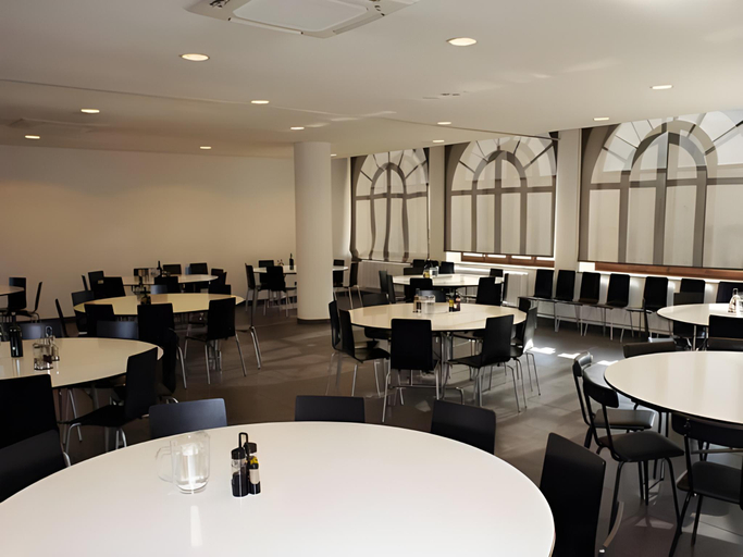 Food & Drinks 4, Seminari Allotjaments, Barcelona