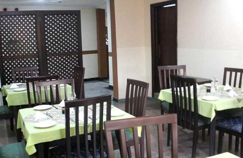 Food & Drinks, Golf Prince Hotel, Port Harcourt