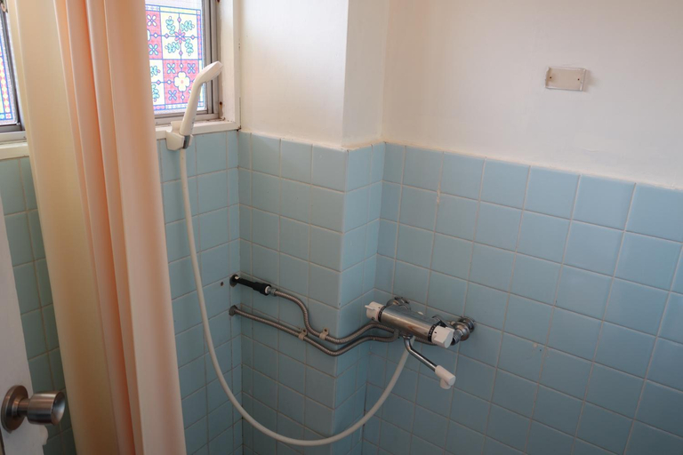 Bathroom 2, Taro's Hostel Minami Koshigaya, Koshigaya