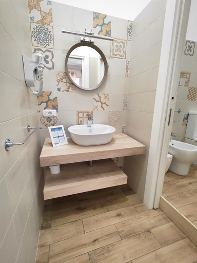 Bathroom 2, Made in Sicily Santa Tecla, Catania