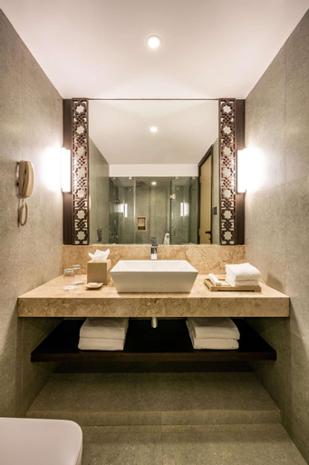 Silver Waves Resort & Spa - Daman, Daman