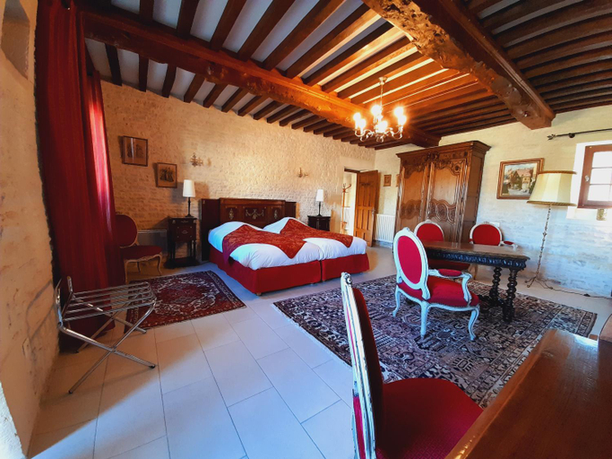 Bedroom 8