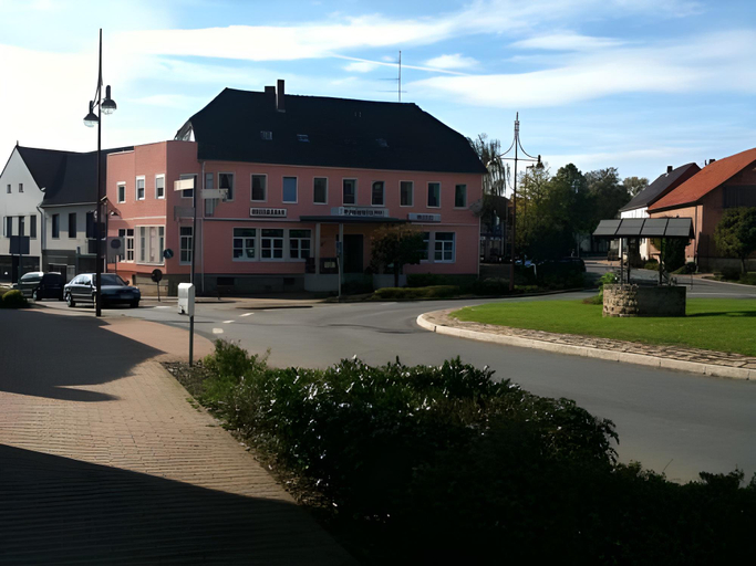 Others 2, Hotel Cappuccino, Hildesheim