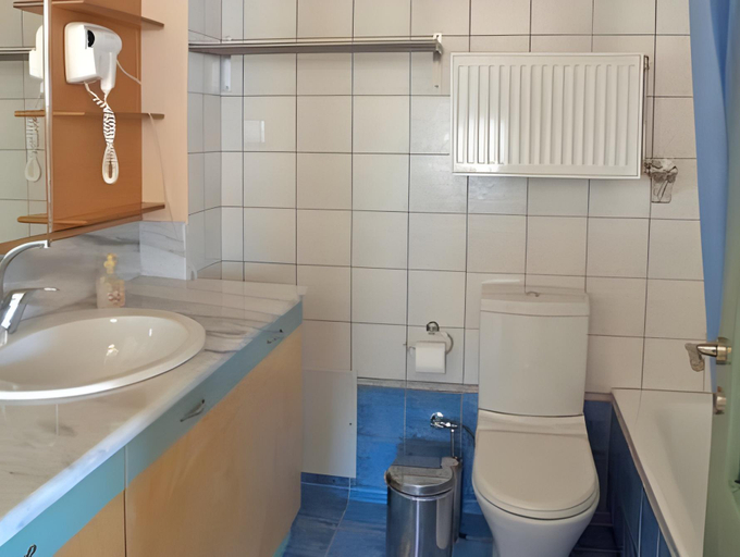 Bathroom 2, Sorta Apartments, Crete