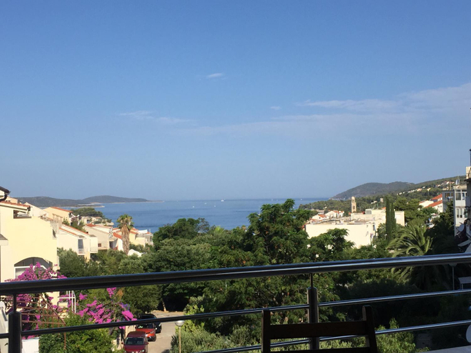 Others 5, Apartments Riljic, Hvar