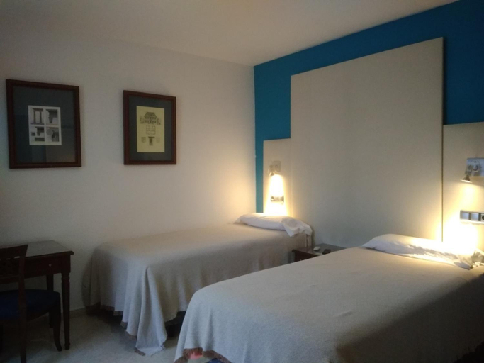 Others 5, Hotel Nuevo Ara, Cáceres