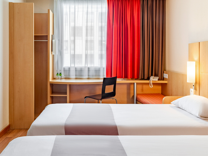 Bedroom 3, ibis Warszawa Reduta, Warsaw
