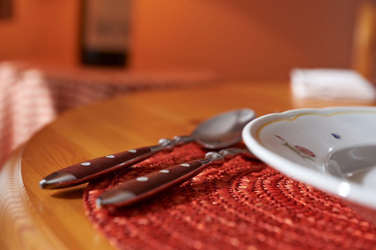 Food & Drinks 5, Ferienapartments Gutshof Brandis, Bolzano