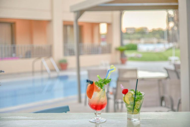 Food & Drinks 5, ANATOLI BEACH APARTMENTs LIGARIA, Crete