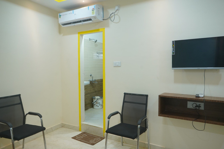 Others 5, Hotel Aaradhya, Kamrup