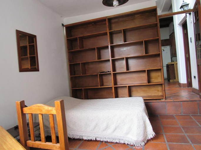 Others 5, Casa Guemes, Avellaneda