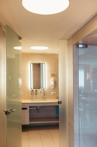 Bathroom 4, Strandhotel am Weissensee, Spittal an der Drau